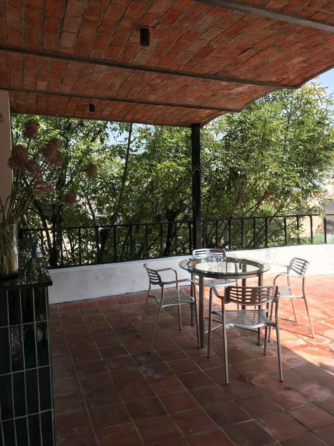 Aparthotel Meson San Felipe Guadalajara Esterno foto